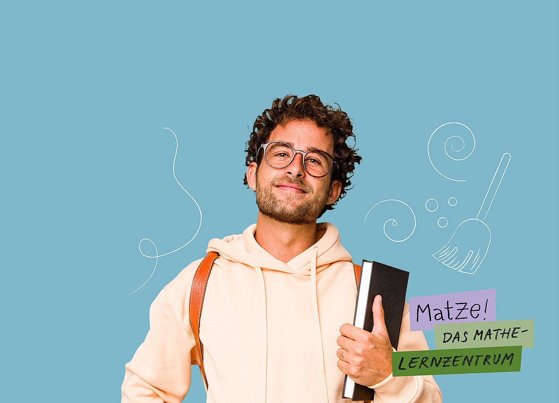 Weibliche Person helle Hautfarbe, dunkle lange Haare, Brille und weißes Tshirt, Rucksack über rechte Schulter gehängt, vor einfarbigen gelben Hintergrund mit Matheicons, Schriftzug auf farbigen Balken "MatZe! Das Mathelernzentrum"